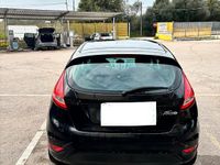 Usata Ford Fiesta Business Edition 70 CV (51 kW) 2011 Nero Utilitaria
