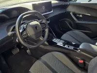 Usata Peugeot 2008 Allure 131 CV (96 kW) 2023 Bianco SUV