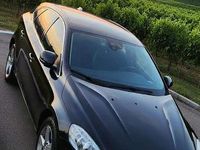 Usata Volvo V40 Momentum 120 CV (88 kW) 2016 Nero Berlina