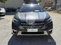 Usata Subaru Outback Premium 169 CV (124 kW) 2023 Grigio Station wagon