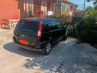 Usata Ford Fusion 80 CV (58 kW) 2007 Nero Utilitaria