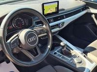 Usata Audi A4 Business 190 CV (139 kW) 2017 Blu/azzurro Station wagon
