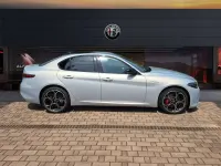 Nuova Alfa Romeo Giulia Veloce 209 CV (153 kW) 2026 Grigio Berlina