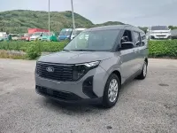 Usata Ford Tourneo Courier Titanium 125 CV (91 kW) 2025 Grigio Monovolume
