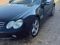 Usata Mercedes SL500 306 CV (225 kW) 2002 Blu Cabrio