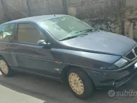 Usata Lancia 2000 60 CV (44 kW) 2000 Bluazzurro Berlina