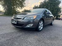 Usata Opel Astra Cosmo 100 CV (73 kW) 2010 Grigio Berlina