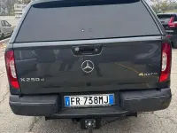 Usata Mercedes X250 Progressive 190 CV (139 kW) 2018 Grau metallic Pick-up