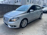 Usata Mercedes B180 Executive 122 CV (89 kW) 2012 Grigio Utilitaria