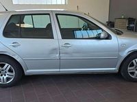 Usata VW Golf IV Highline 116 CV (85 kW) 2000 Berlina