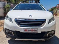 Usata Peugeot 2008 S 99 CV (72 kW) 2015 Bianco SUV