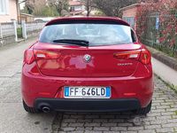 Usata Alfa Romeo Giulietta Super 120 CV (88 kW) 2016 Rosso Utilitaria
