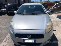 Usata Fiat Grande Punto Dynamic 65 CV (47 kW) 2006 Grigio Utilitaria
