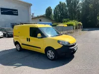Occasion Fiat Doblò 95 ch (69 kW) 2019 Jaune Monospace
