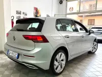 Usata VW Golf VIII Style 150 CV (110 kW) 2023 Grigio Berlina