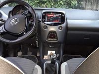 Usata Toyota Aygo X-play 72 CV (52 kW) 2020 Nero Utilitaria