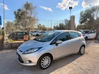 Usata Ford Fiesta 60 CV (44 kW) 2010 Grigio Berlina
