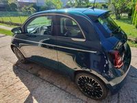 Usata Fiat 500e La Prima 42 kW (58 CV) 2021 Blu/azzurro Utilitaria