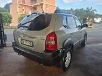 Usata Hyundai Tucson Dynamiq 112 CV (82 kW) 2005 Grigio SUV