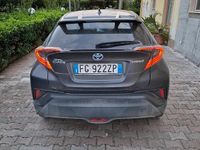 Usata Toyota C-HR 98 CV (72 kW) 2016 Nero SUV