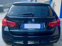 Usata BMW 318 Advantage 150 CV (110 kW) 2016 Nero metallizzato Station wagon