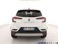 Usata Renault Captur Techno 140 CV (102 kW) 2023 Bianco SUV