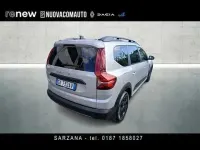 Usata Dacia Jogger Extreme 100 CV (73 kW) 2022 Grigio chiaro Monovolume