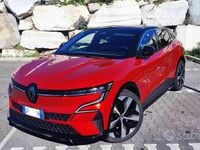 Usata Renault Megane E-Tech Techno 161 kW (220 CV) 2023 Rosso Berlina