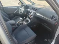 Usata Ford S-MAX S 140 CV (102 kW) 2008 Grigio Monovolume