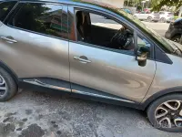 Usata Renault Captur 90 CV (66 kW) 2015 Grigio SUV