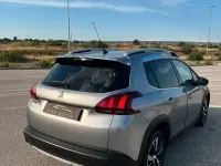 Usata Peugeot 2008 100 CV (73 kW) 2016 Grigio SUV