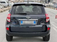 Usata Toyota RAV4 Lounge 150 CV (110 kW) 2012 Grigio SUV