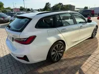 Usata BMW 320 Sport Line 190 CV (139 kW) 2019 Bianco Station wagon