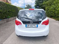 Usata Opel Meriva 90 CV (66 kW) 2012 Bianco Monovolume