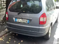 Usata Opel Zafira 101 CV (74 kW) 2005 Grigio Monovolume