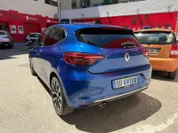 Usata Renault Clio V Techno 91 CV (66 kW) 2023 Blu/azzurro Berlina