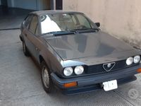Usata Alfa Romeo Alfetta 1982 Grigio Berlina