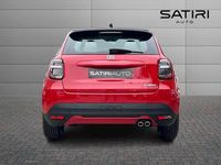 Nuova Fiat 600 Icon 145 CV (106 kW) 2026 Rosso passione pastello SUV