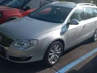 Usata VW Passat Highline 140 CV (102 kW) 2010 Argento Station wagon