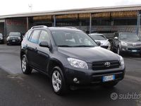 Usata Toyota RAV4 136 CV (100 kW) 2007 Nero SUV
