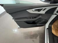 Nuova Audi Q8 S-Line 286 CV (210 kW) 2025 Bianco ghiaccio SUV