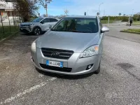 Usata Kia Ceed 115 CV (84 kW) 2007 Grigio Utilitaria