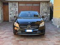 Usata Mercedes A160 Business 102 CV (75 kW) 2017 Nero Berlina