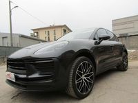 Usata Porsche Macan 265 CV (194 kW) 2023 Volcano grey metallic SUV