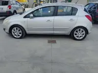 Usata Opel Corsa Cosmo 90 CV (66 kW) 2007 Grigio Utilitaria