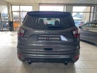 Usata Ford Kuga ST-Line 150 CV (110 kW) 2018 Grigio SUV