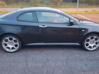 Usata Alfa Romeo GT Distinctive 150 CV (110 kW) 2004 Nero Coupé