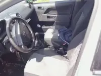 Usata Ford Fiesta 68 CV (50 kW) 2004 Utilitaria