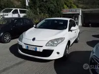 Usata Renault Mégane 110 CV (80 kW) 2010 Bianco Berlina
