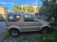 Usata Suzuki Jimny 86 CV (63 kW) 2006 Grigio SUV